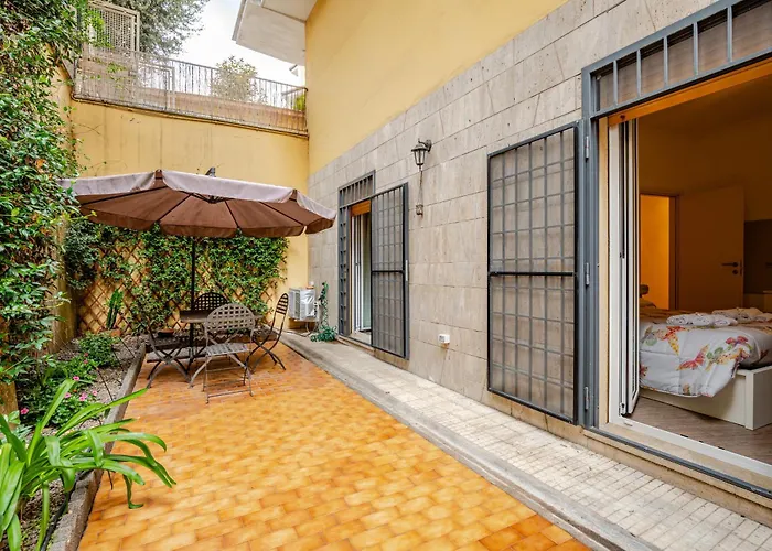 Appartamento Con Terrazza Vicino San Pietro